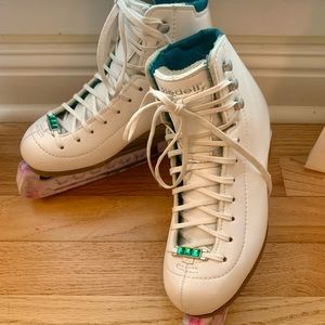 Girls Riedell Emerald Figure Skates